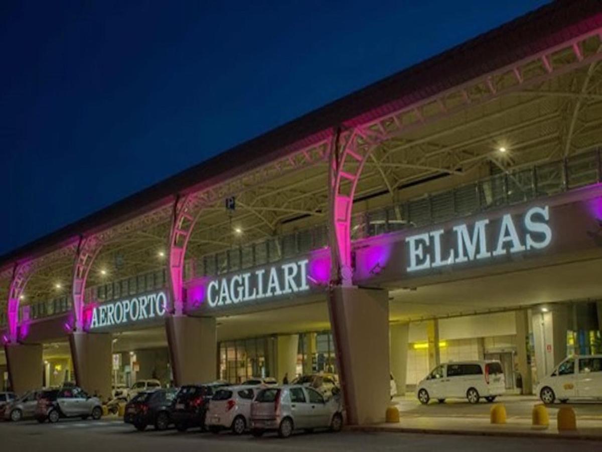 Alex Room Airport Elmas Exterior foto